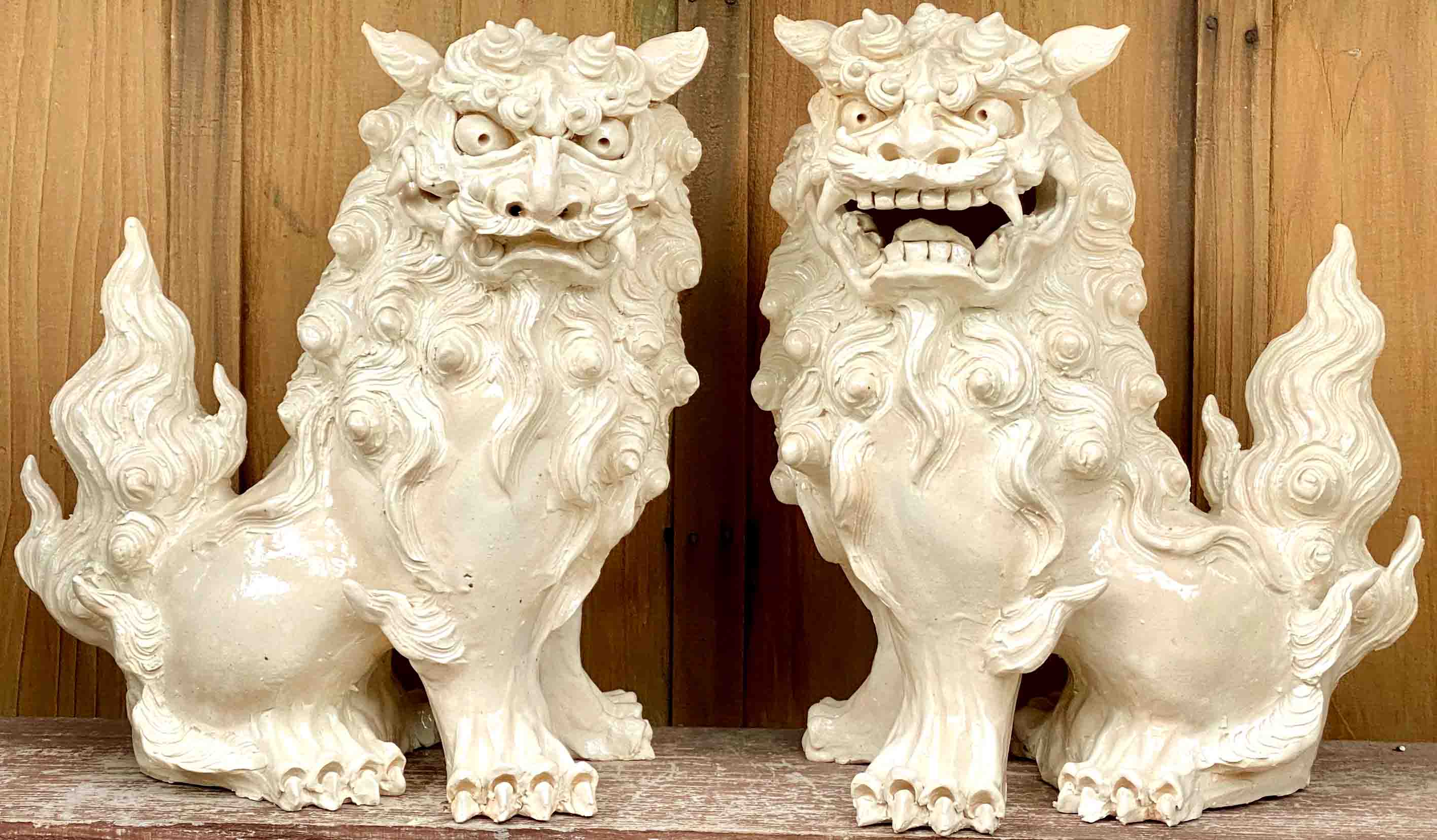 半型横向き立ちシーサー（大）